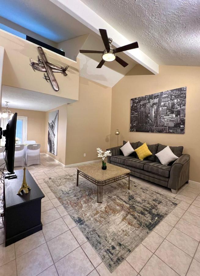 Centrally Located Houston Retreat! Sleeps 8, 10 Min To Downtown, Free Parking Dış mekan fotoğraf