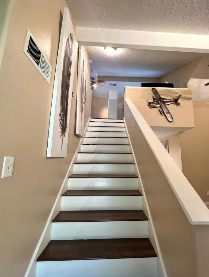 Centrally Located Houston Retreat! Sleeps 8, 10 Min To Downtown, Free Parking Dış mekan fotoğraf